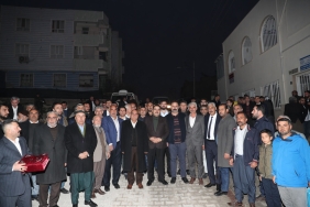 C4FF73B4-0F90-4E00-B56C-B23B91C4851A