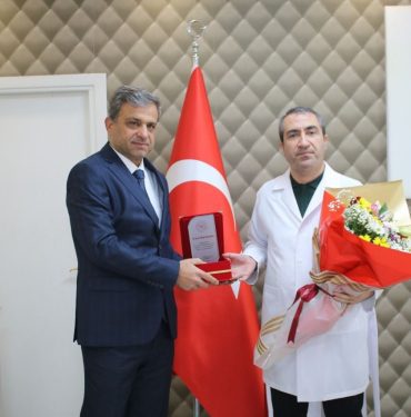 balikligol-devlet-hastanesi-bashekimligine-dryasar-simsek-atandi-1673968036