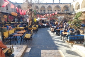 DA0119C3-AE74-4FF0-8381-831B2D511B8B