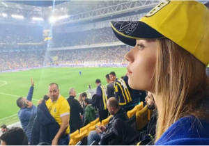 afra saraçoğlu
