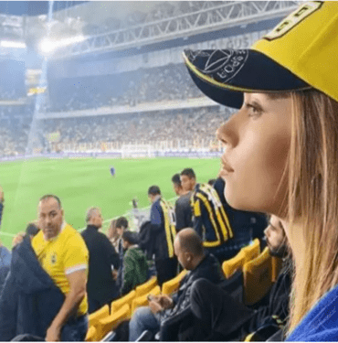 afra saraçoğlu