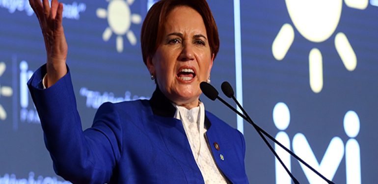 akşener