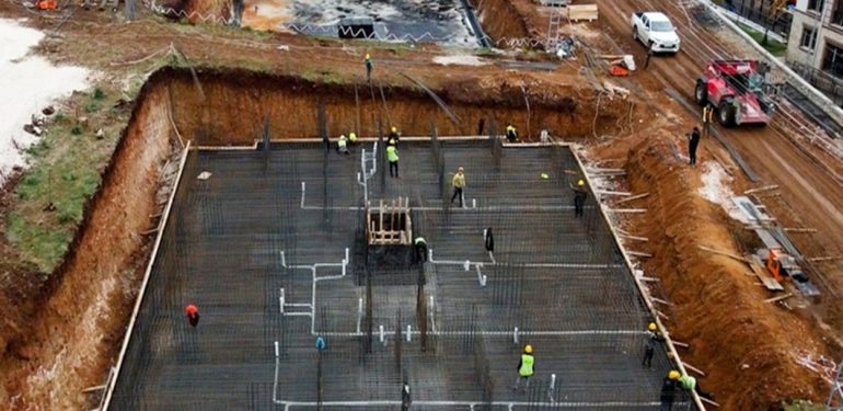 Çevre, Şehircilik ve İklim Değişikliği Bakanı Kurum'dan deprem konutlarıyla ilgili açıklama