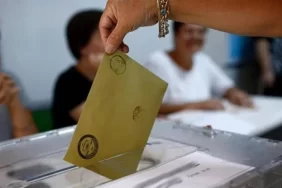 AE7B13CF-BC1F-4B4E-8BF8-16C665B7AE1B