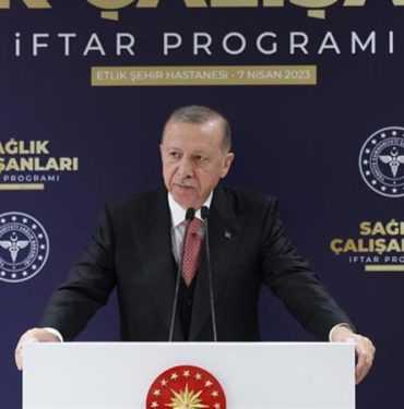 cumhurbaskani-erdogan-42-bin-500-saglik-15749795_2516_amp