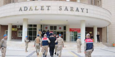 Şanlıurfa'da bir kişinin öldürülmesine ilişkin yakalanan 3 zanlı tutuklandı
