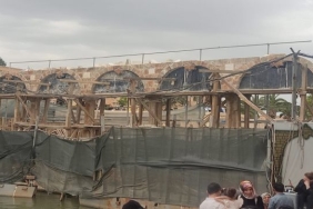 balikligolde-coken-dogu-revaklarinin-ayaklari-dikildi-1683380884