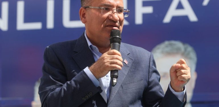 bekir-bozdag-1-1024x717