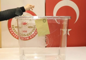 secim-sandik-sandigi-ysk-oy-pusulasi-1024x717