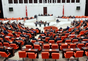 tbmm-türkiye-büyük-millet-meclisi-1024x717