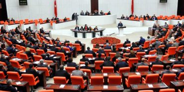 tbmm-türkiye-büyük-millet-meclisi-1024x717