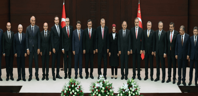 cumhurbaşkanı kabinesi