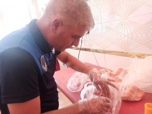 Şanlıurfa'da ele geçirilen 100 kilogram bozuk sakatat imha edildi