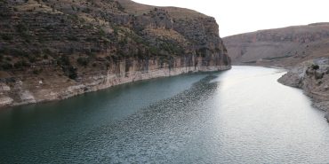 Güneydoğu'da boğulma vakalarına karşı "yüzme eğitimi" seferberliği
