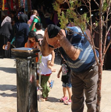 Şanlıurfa'da sıcak hava etkili oluyor