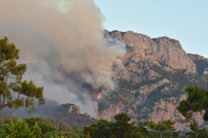 kemer-yangini-35-saatinde-sabahin-ilk-16156432_2062_m