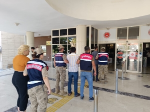 Şanlıurfa'da telefonda dolandırıcılık yaptıkları iddiasıyla 3 zanlı yakalandı