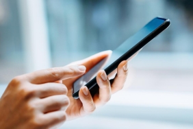 cep-telefonu-konusma-getty-1995385