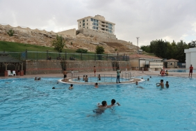 f6dda7ab-a203-4f53-a068-acda432affe1