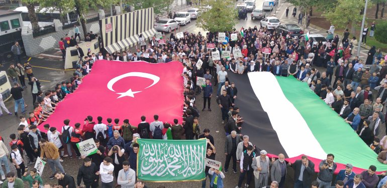 Şanlıurfa'da "Büyük Filistin Yürüyüşü" düzenlendi
