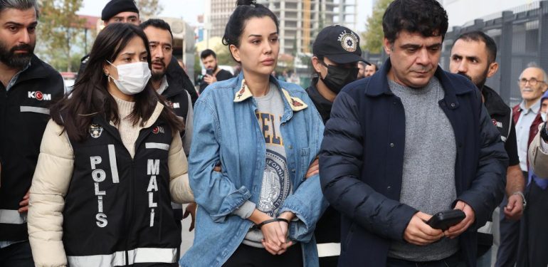 dilan-engin-polat-aa-2138183