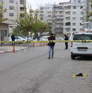 Şanlıurfa'da silahlı kavgada 3 kişi yaralandı