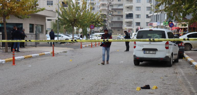 Şanlıurfa'da silahlı kavgada 3 kişi yaralandı