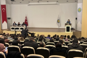 Harran Üniversitesi'nde bağımlılıkla mücadele paneli düzenlendi