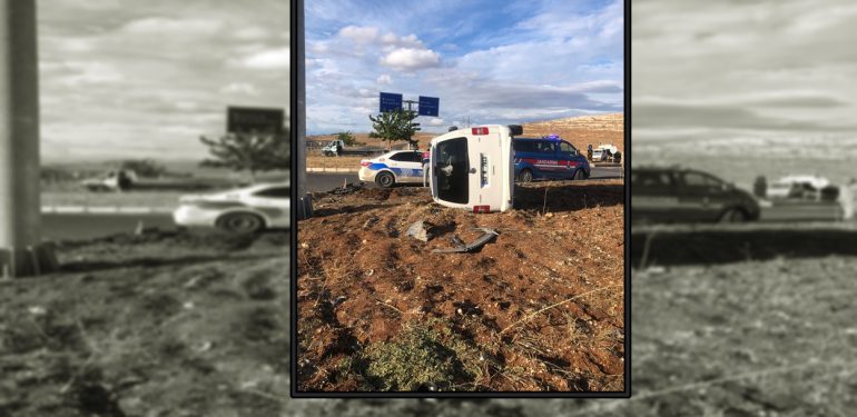 Şanlıurfa'da otomobil ile hafif ticari aracın çarpıştığı kazada 1 kişi öldü, 3 kişi yaralandı