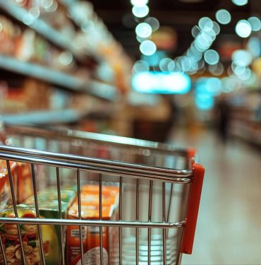 market-alisveris-enflasyon-depo-photos-2161465