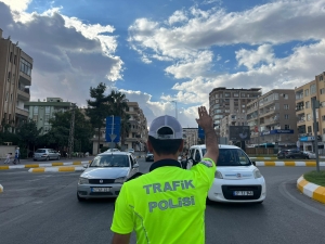 trafik polisi (2)