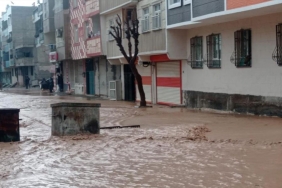 190811254-sanliurfada-saganak-alarmi-foto-iha-1