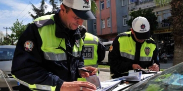 Otomobil Sürücüleri Bu Habere Dikkat!