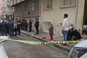 istanbul-da-dehset-annesini-ve-kiz-kardesini-16979754_7020_m