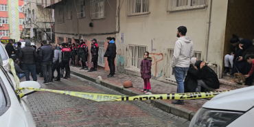 istanbul-da-dehset-annesini-ve-kiz-kardesini-16979754_7020_m