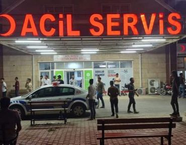 sanliurfa-da-minibus-ile-pikap-carpisti-1-olu-2-yarali_737b5