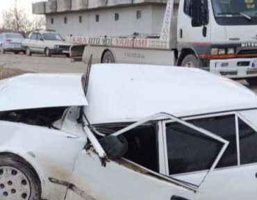 sanliurfa-da-trafik-kazasi-3-yarali_6aad3
