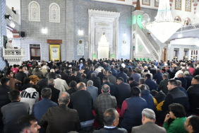 Şanlıurfa’da Bayram Namazında Camiler Doldu
