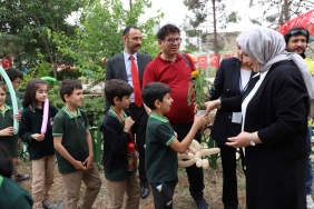 734572a0-cdd6-434e-a2c8-3f84078a3e8b