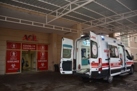 Şanlıurfa'da şarampole devrilen otomobildeki 7 kişi yaralandı