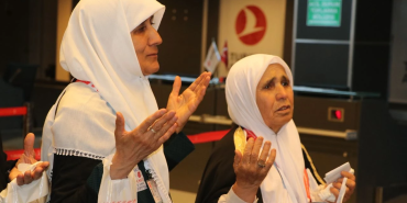 Şanlıurfa’da İlk Hac Kafilesi Dualarla Uğurlandılar