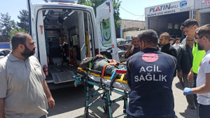 Şanlıurfa’da Kontrolden Motosiklet Devrildi