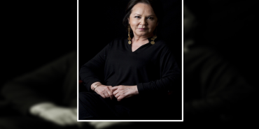 fatma karanfil askı memnu