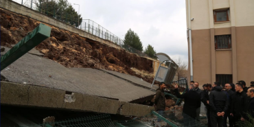 istinat duvarı çöktü