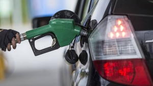 benzine-gece-yarisi-150-liralik-zam-geliyor-jlbq-1024x576