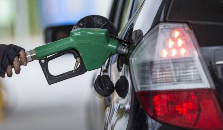 benzine-gece-yarisi-150-liralik-zam-geliyor-jlbq-1024x576